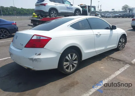 2009 Honda Accord 2.4 Ex из США, поврежденный, VIN 1HGCS117X9A015946